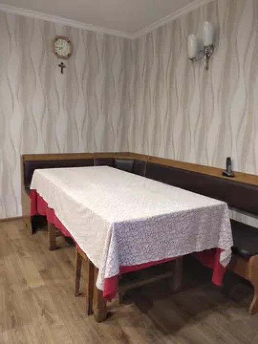 Продається будинок для великрї родини в Центральному р-ні