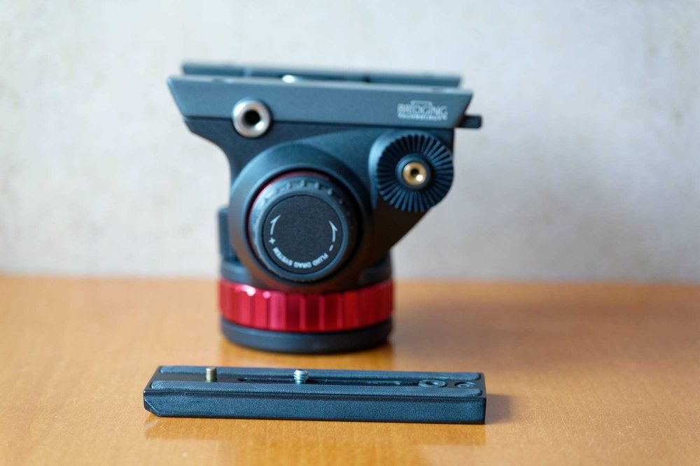 Głowica Manfrotto MVH502AH z płaską bazą 75 mm Pro Video  NOWA