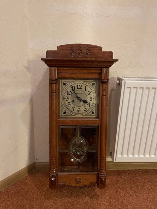 Настінний годинник / настенные часы