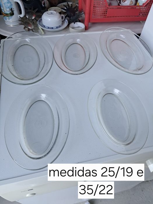 Conjunto cinco tavessas de vidro antigas