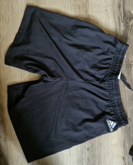 Spodenki szorty Adidas roz.L stan nowe