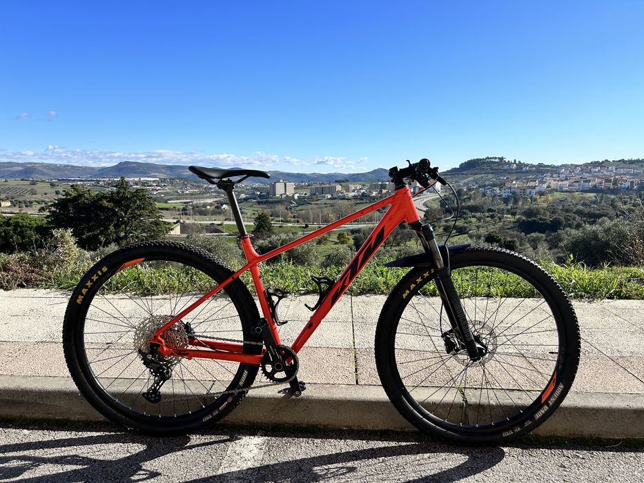 KTM Ultra Sport 2021