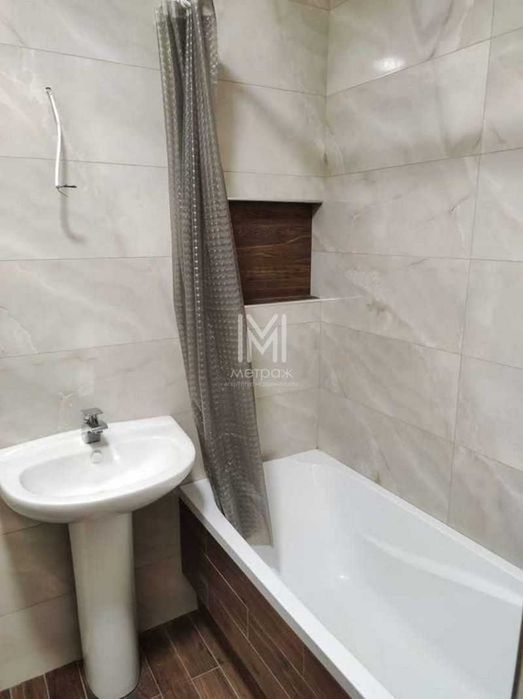 Продам 2к квартиру в центре‼️ (сталинка), Сумской рынок, Парк Горького