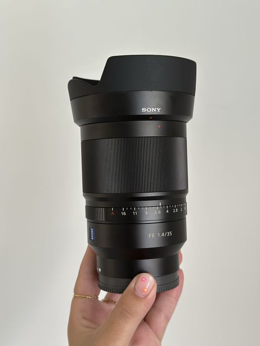 Sony Zeiss 35mm 1.4 ZA