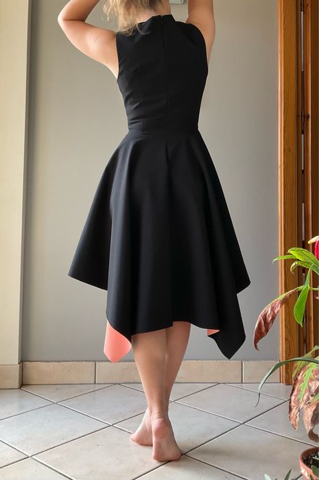 Czarna sukienka - idealna na bal lub studniówkę! Mohito, Rozmiar 34