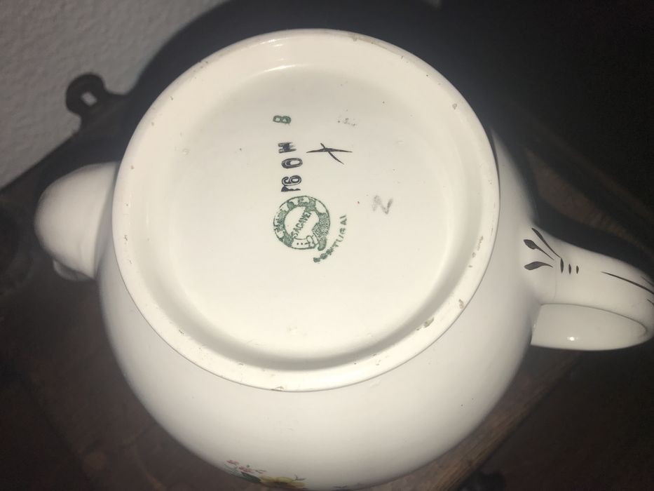 Bule Loiça Sacavém