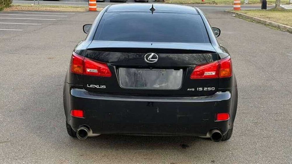 Lexus IS 250      2015
