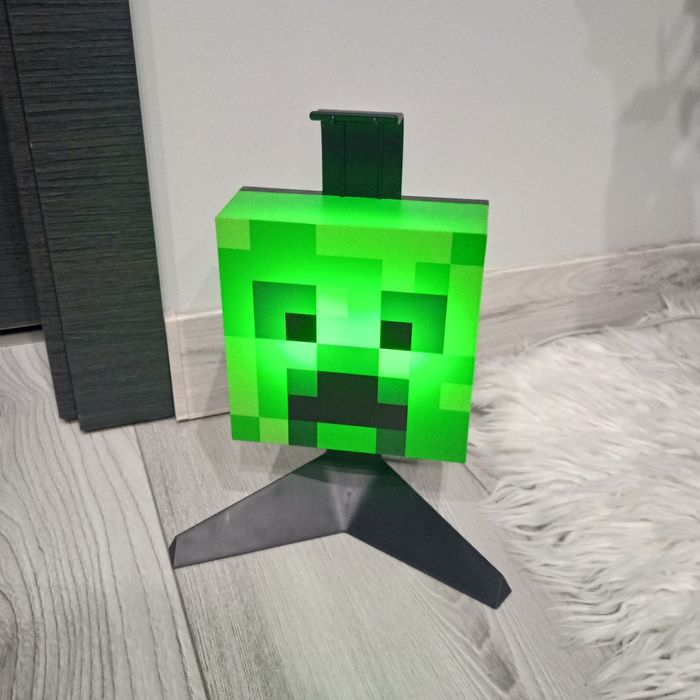 Stojak na słuchawki, Lampka 2 w Minecraft nowa
