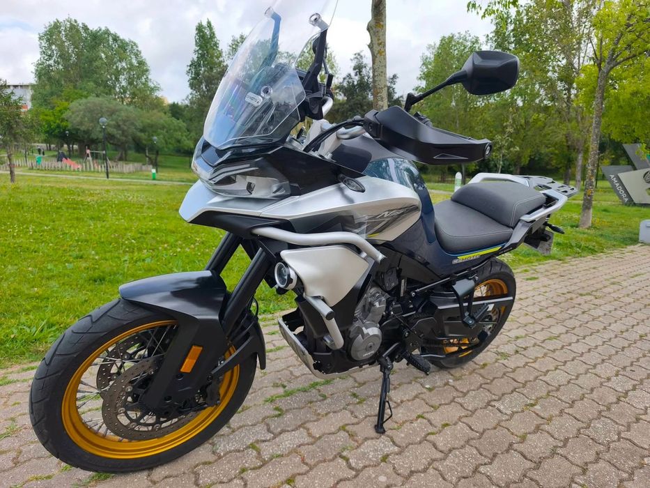 CF Moto 800MT Touring