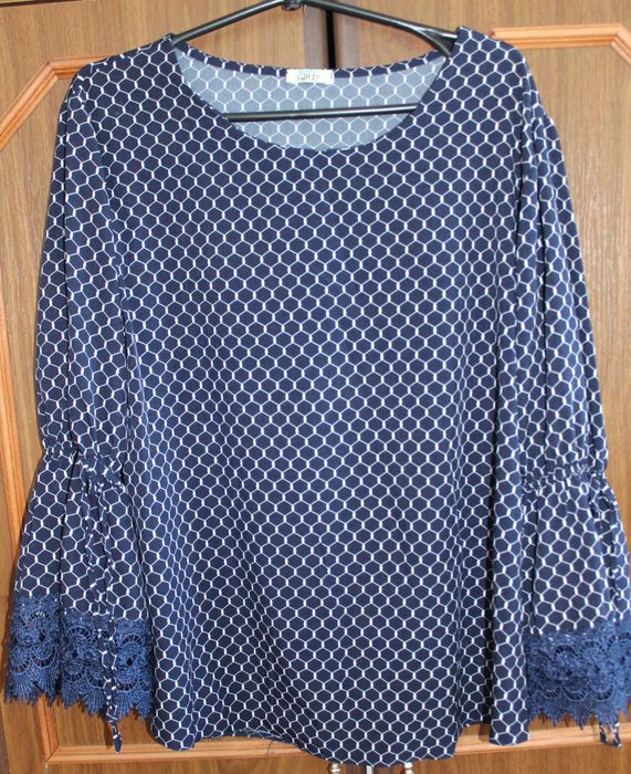 Блузи в ідеальному стані