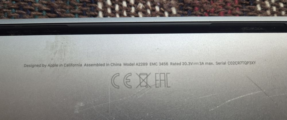 Macbook pro 13 touchbar matryca a2289