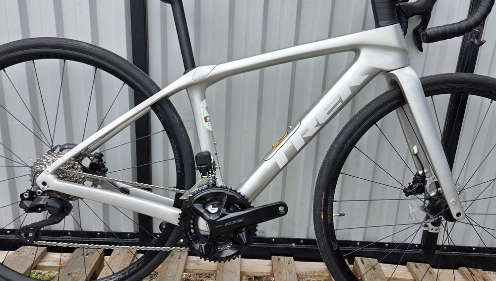 -61% rower szosowy TREK DOMANE SL 6 Gen 4 Carbon rozmiar 47  Shimano 105 Di2 12s