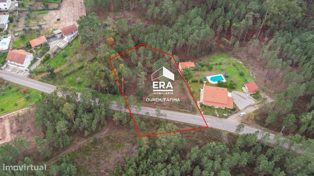Terreno para Construção em Ourém — Rio De Couros E Casal Dos Bernardos, Santarém
