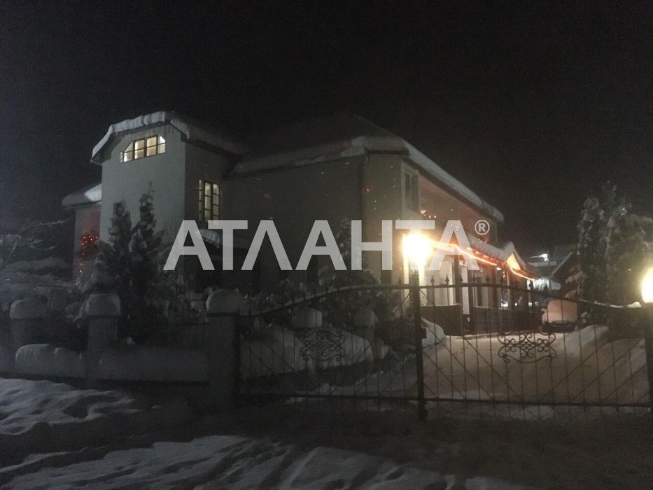 Продається готельний комплекс «Берегиня» в смт. Жденієво