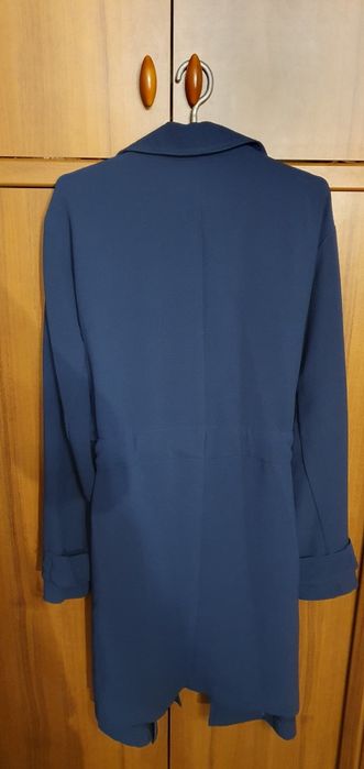 Cienki płaszcz damski Bodyflirt r .50