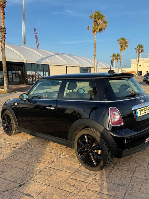Mini Cooper ONE D