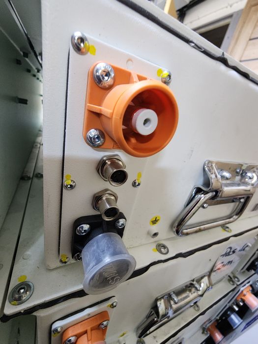 Промисловий літієвий акумулятор EnerSys ExION 51,4 В 113 А·год 5,8 кВт·год Li-NMC (Франція)