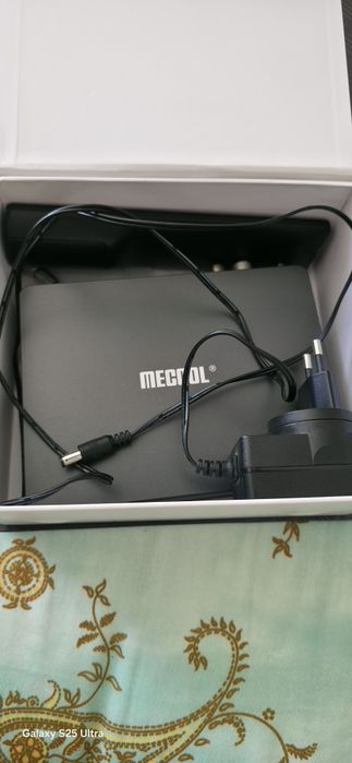 Box Mecool K7 Hibrid