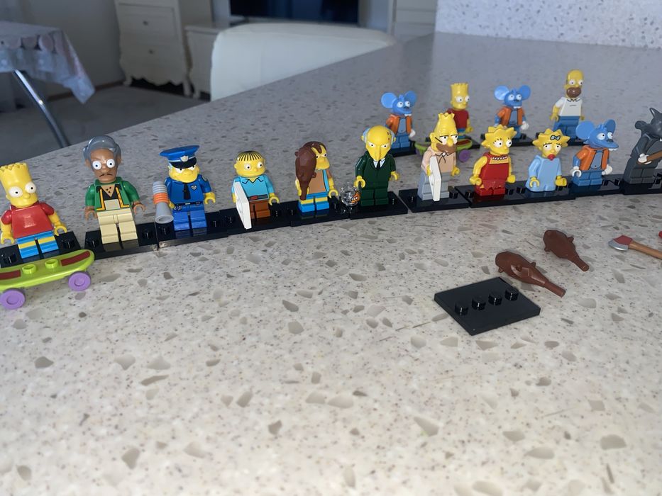 Фигурки игрушки Kinder Harry Potter,Гарри Потер, Лего Симпсоны Lego