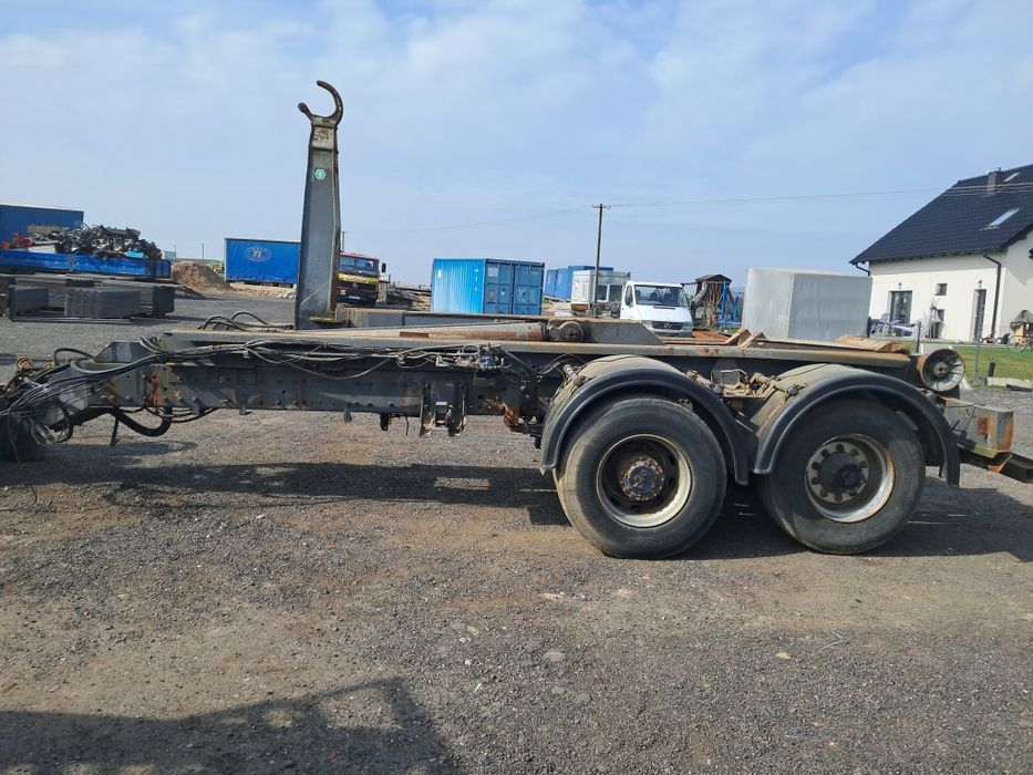 Zabudowa hakowa do kontenerów