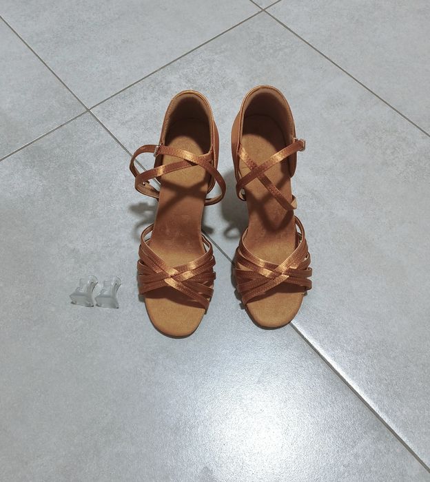 Туфлі для танців, нові, устілка 25см