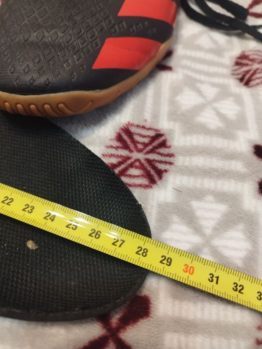 Halówki Adidas Predator 20.4 IN 44.5r