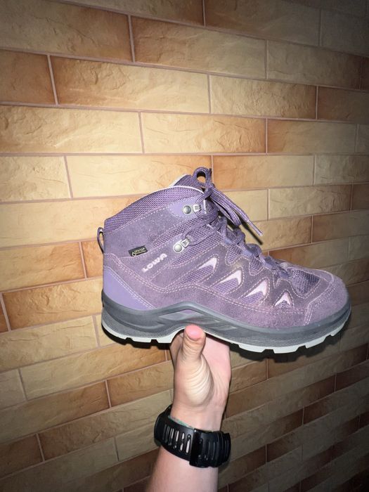 Берці Lowa gore-tex
