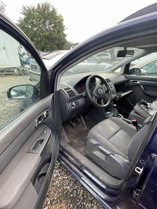Розборка Volkswagen Touran I 1.9 2.0 tdi дизель  1 запчастини Разборка
