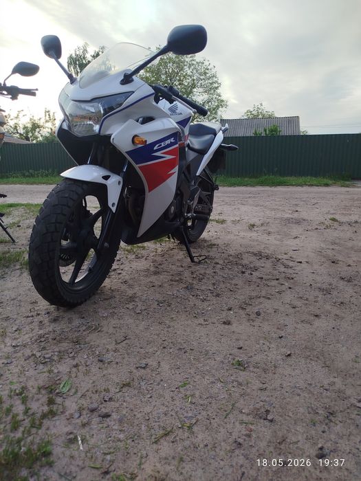 Продам Хонда сбр 125 р