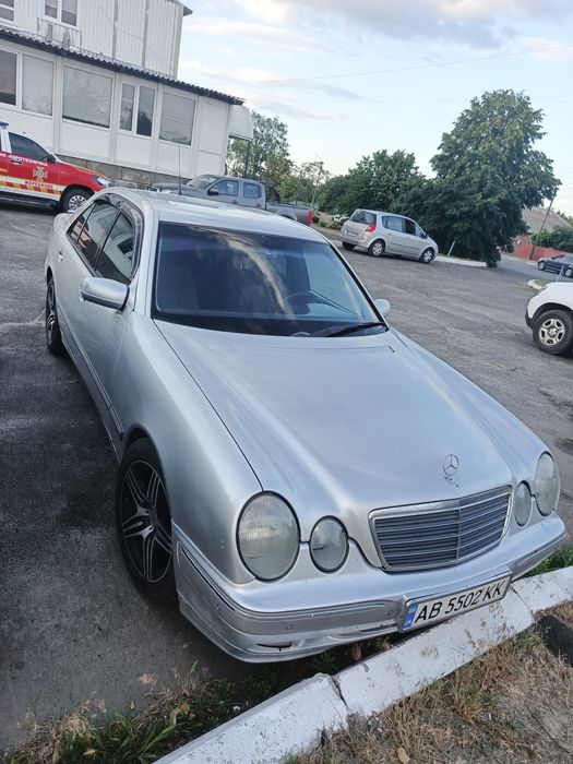 Продам автомобіль