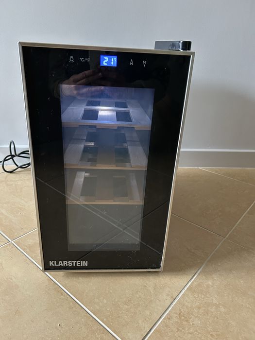 Klarstein lodówka winiarka do win 25L