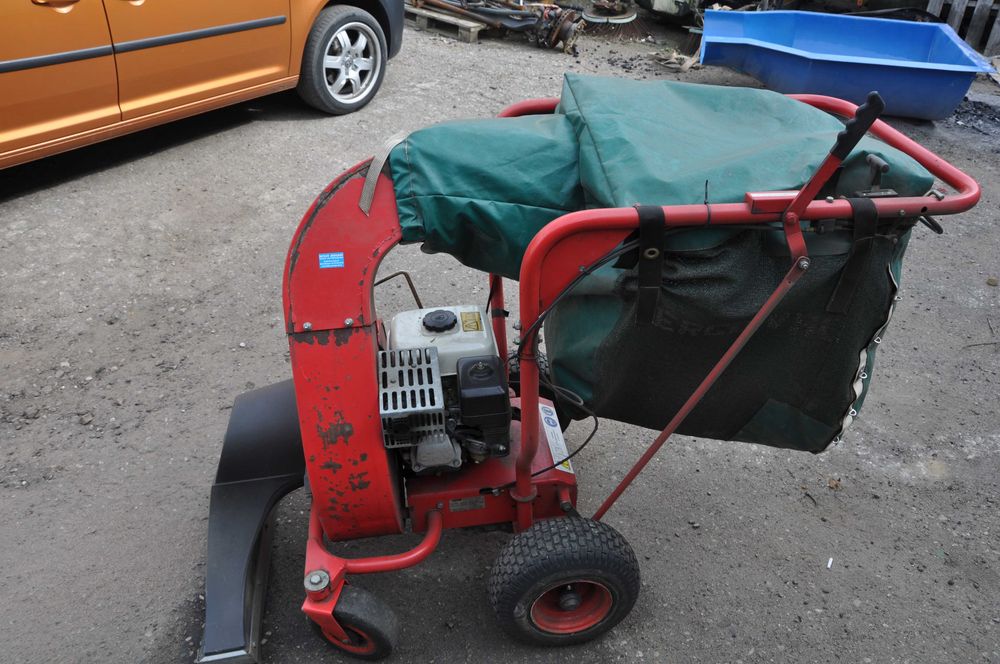 Odkurzacz spalinowy z napędem Echo ES-400 Profesionalny