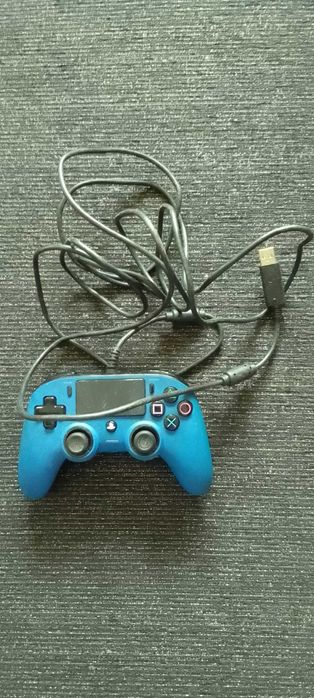 Comando Nacon PS4 Original (Analógicos 100% OK - Ver fotos)