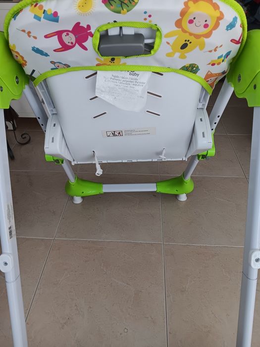 Cadeira da refeição baby