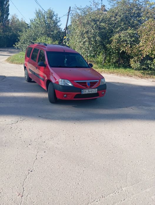Дачия логан на полном ходу