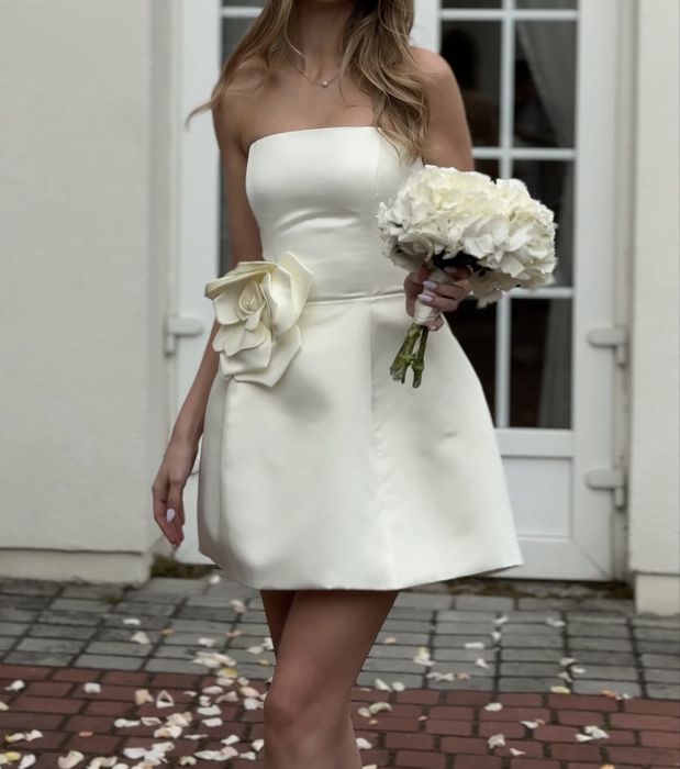 Сукня в молочному кольорі Poupee