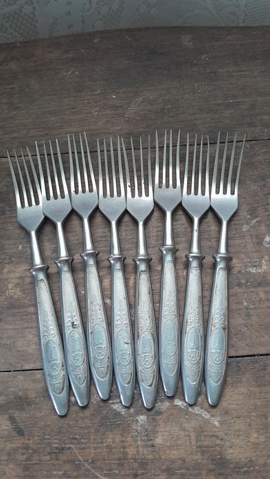 Вилки старинные нерж.