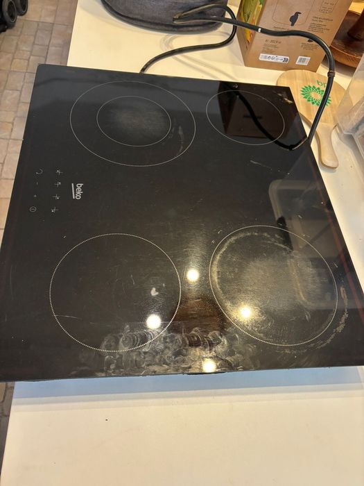 Placa vitroceramica BEKO