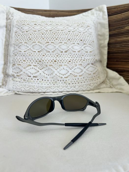 Óculos juliet cinza e azuis (metal)