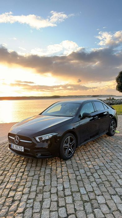 Mercedes-Benz A 250 Limousine e AMG Line