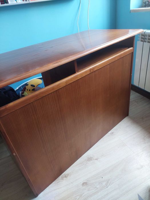 Secretária em pinho mel para quarto