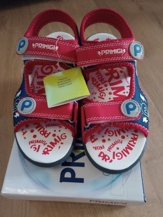 Primigi sandały 34