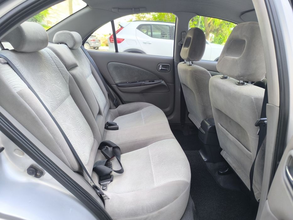 Nissan Almera 1.5 Gasolina e GPL Ar Condicionado a Funcionar