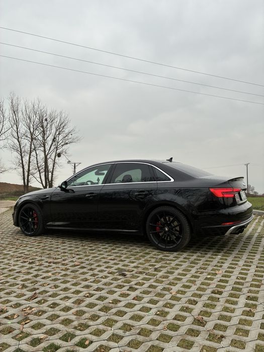 Audi S4B9 2018r 354km