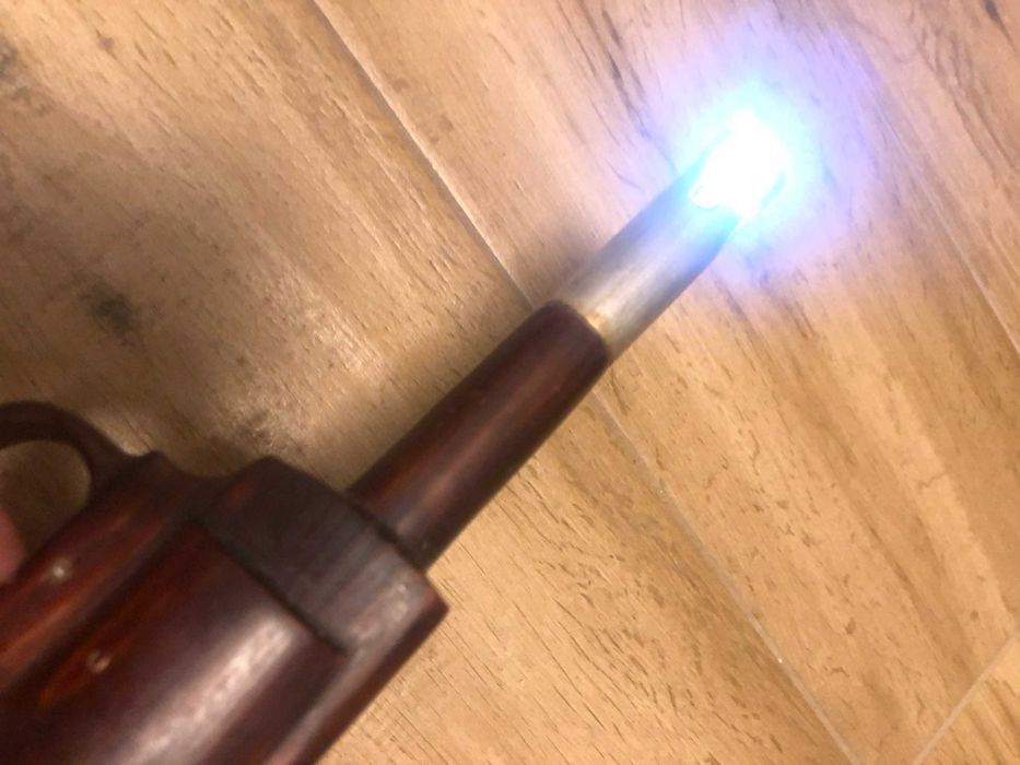 Электро зажигалка  рабочая / Дерево / ручная работа по дереву.