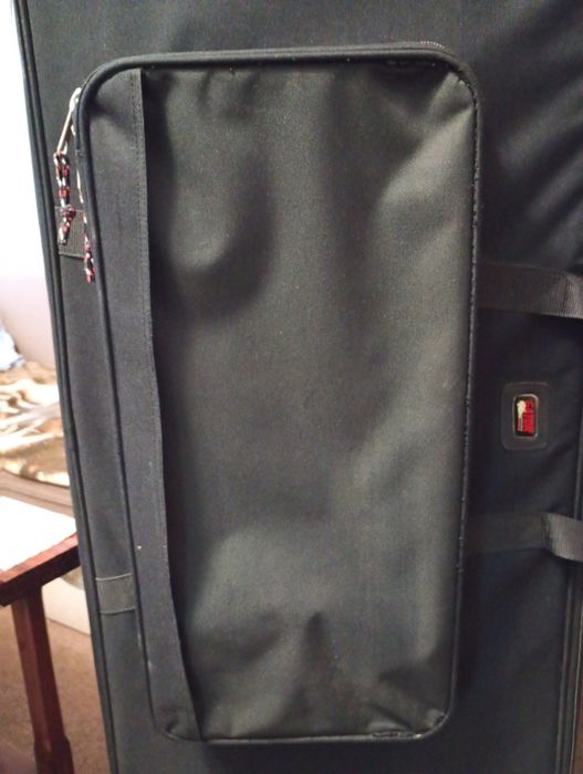 Кейс. Чехол. Футляр для синтезатора. GATOR.