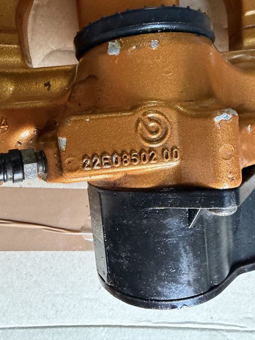 Mercedes AMG zacisk carbon ceramic nowe