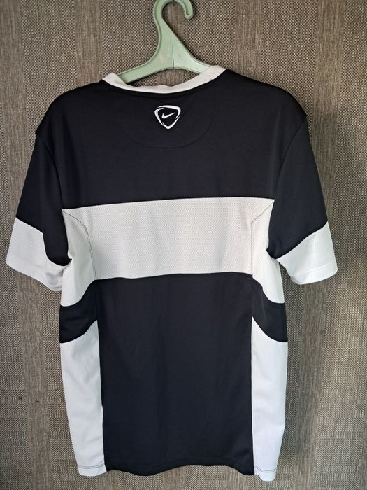 Футболки Nike Dri-Fit