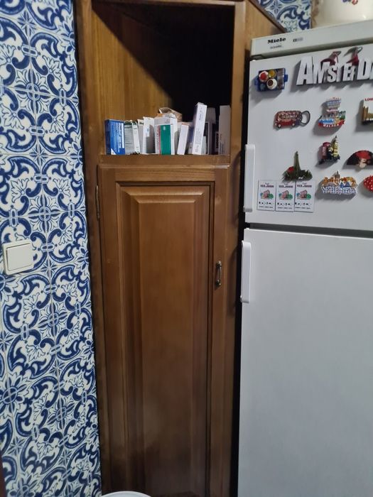 Cozinha em castanho