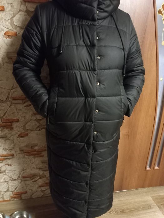 Продам жіночу зимову куртку